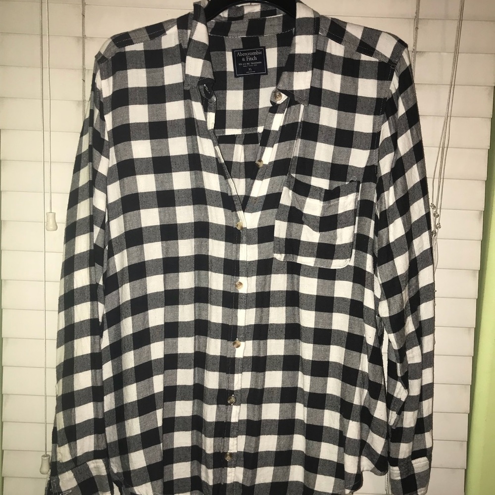 Women’s Abercrombie and Fitch flannel size xl